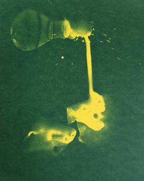 Bill Jones, yellow spill # 5, 2015, cyanotype, 8x10 inches